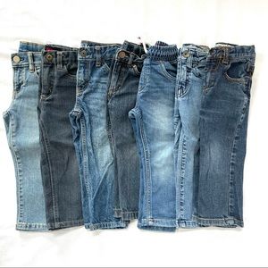 7 Pairs of Toddler Jeans (2T) All great condition!